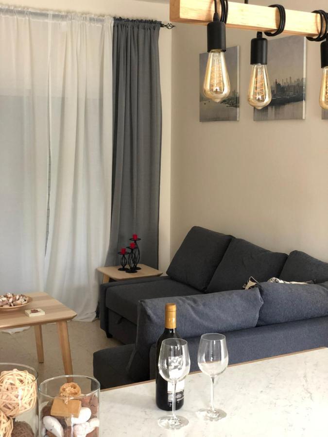 דירות Paphos Luxury Industrial House 8 מראה חיצוני תמונה