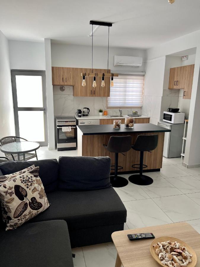 דירות Paphos Luxury Industrial House 8 מראה חיצוני תמונה